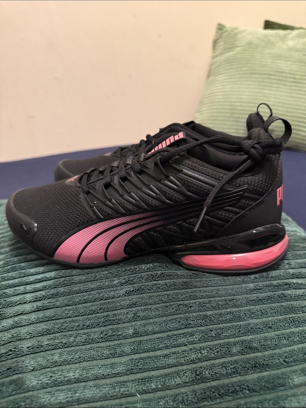Puma Black and Pink Women's Athletic Sneakers